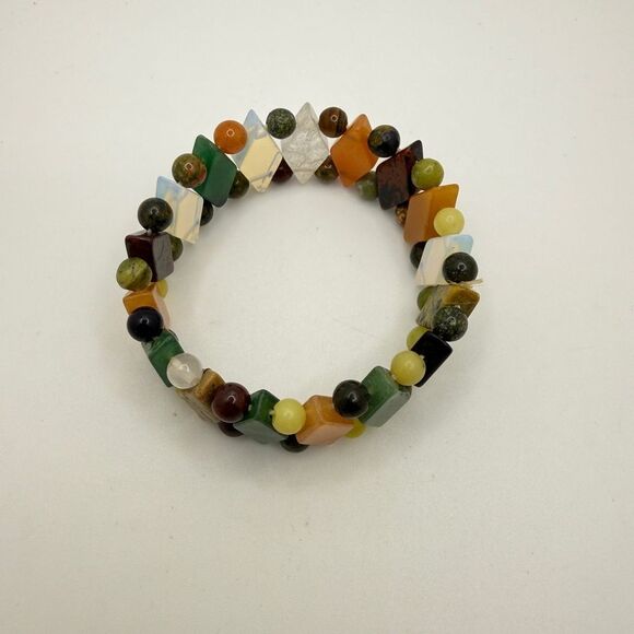 Multi-stone and opalite glass stretch bracelet! - Picture 4 of 9